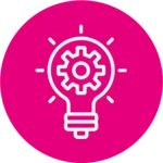 Rosa Icon mit einer Glühbirne mit einem Zahnrad drin.
